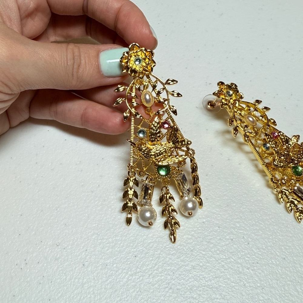 Elegant Gold Dangle Earrings - Picture 2 of 5